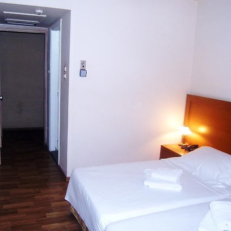 Theoxenia Hotel เอเธนส์ ภายนอก รูปภาพ