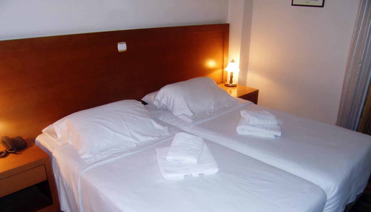Theoxenia Hotel เอเธนส์ ภายนอก รูปภาพ