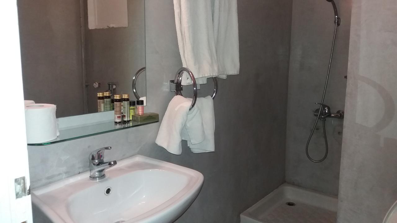 Theoxenia Hotel เอเธนส์ ภายนอก รูปภาพ